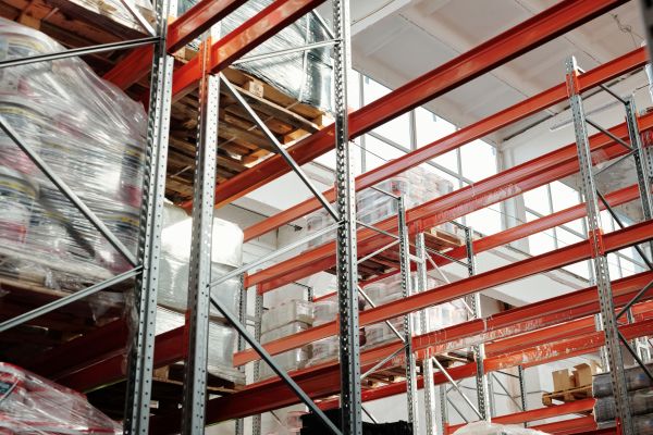 Abracadaracks : économisez 50% sur vos systèmes de rayonnage