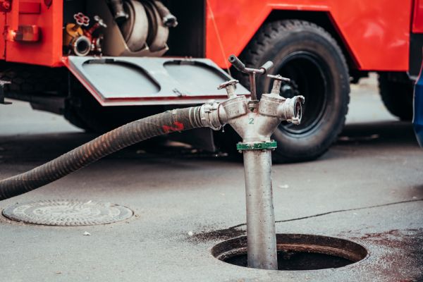 Débouchage canalisation bordeaux: urgence et écologie