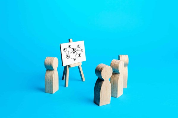 Comment les entreprises de transport peuvent-elles intégrer des énergies renouvelables pour réduire leur empreinte carbone ?